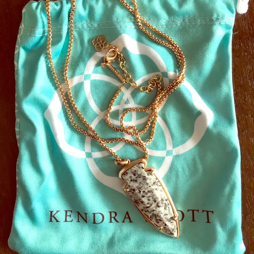 Kendra Scott kimmy necklace